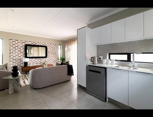 3 BEDROOM HOUSE FOR SALE IN NORTH RIDING